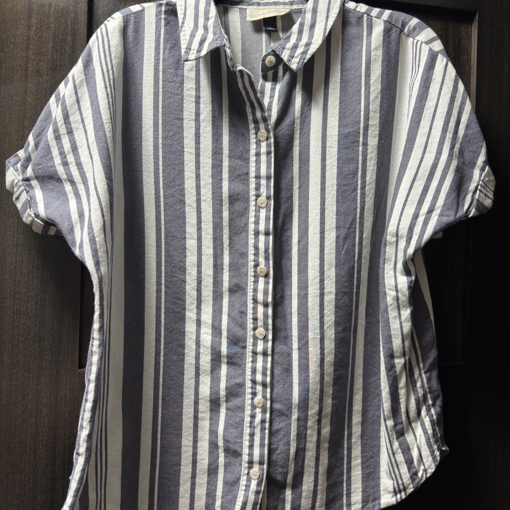 Striped Button-Up Universal Thread Shirt size S